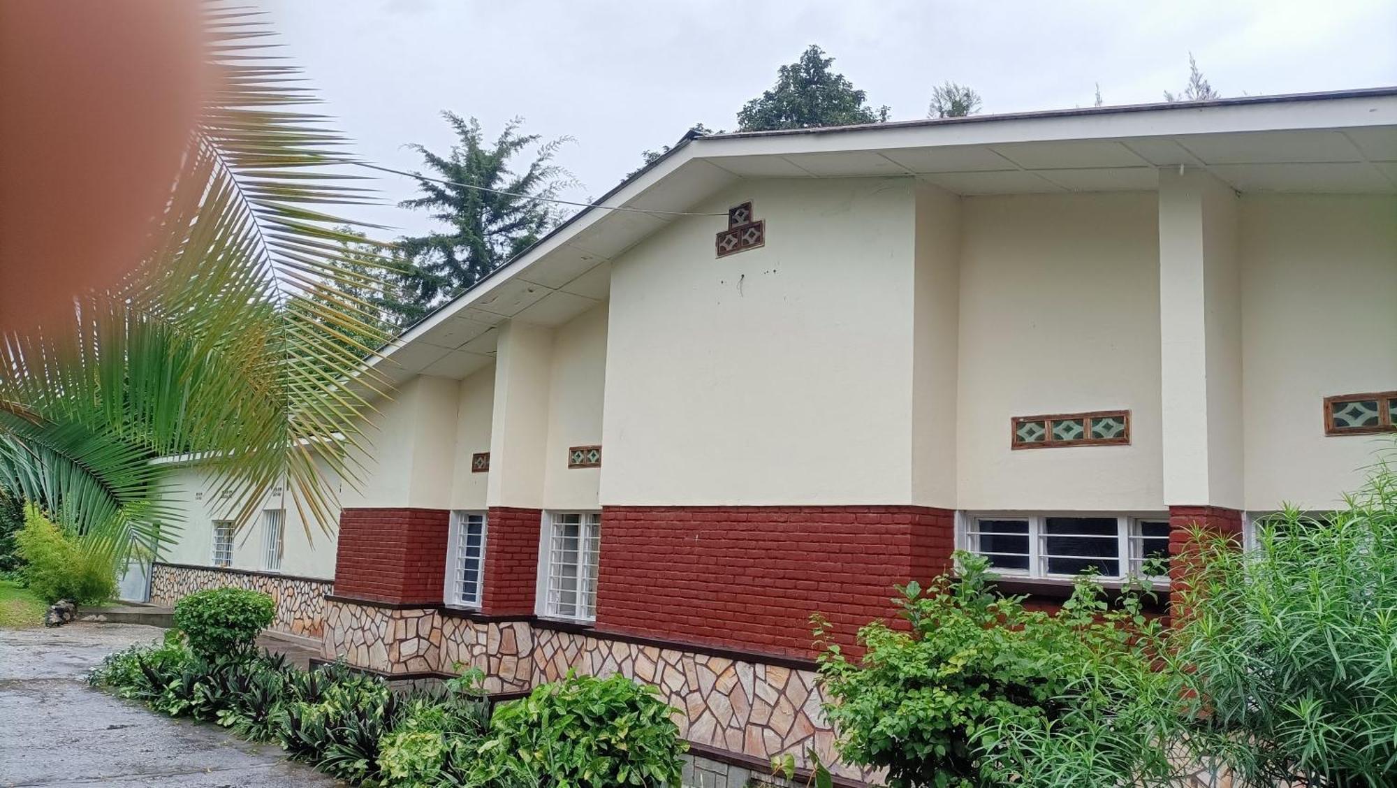 Colibri Taverne & Guest House Gisenyi Luaran gambar