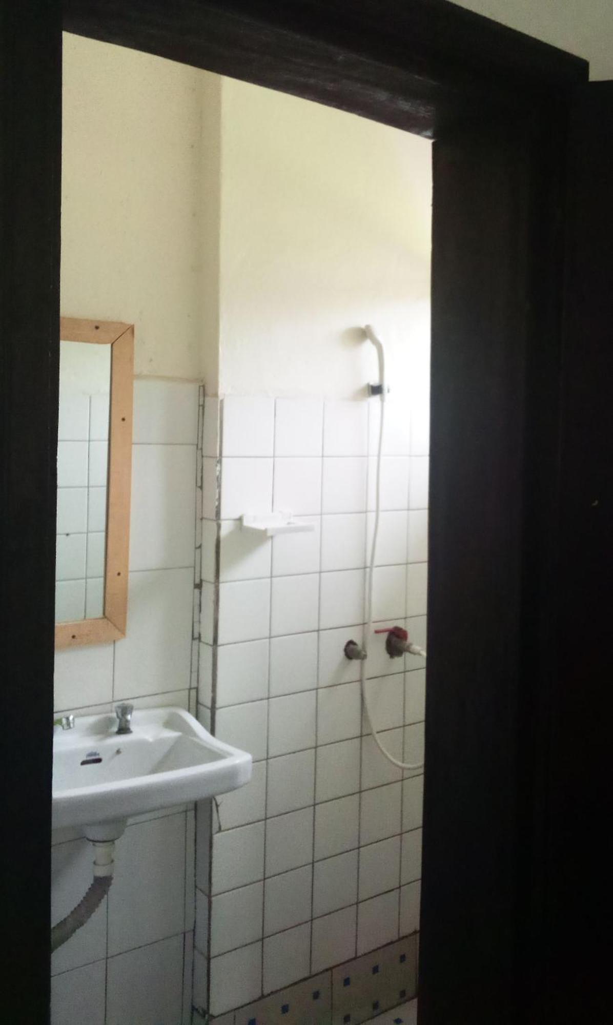 Colibri Taverne & Guest House Gisenyi Luaran gambar